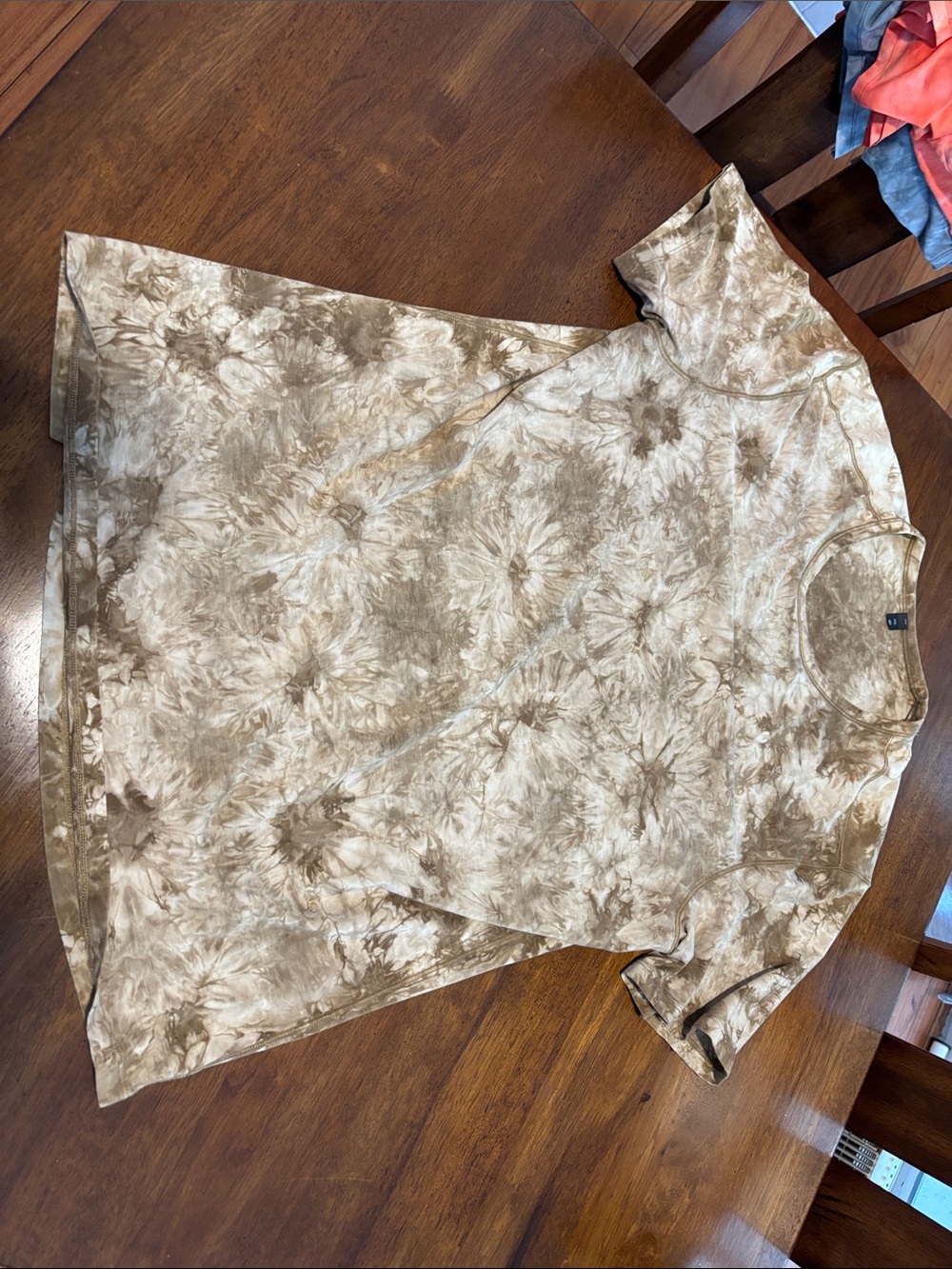 lululemon athletica Men's Short Sleeve Tie-Dye Crew - Taupe Brown